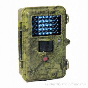 8MP Hunting/Scout Camera with 2.0-inch LCD and 940nM LED, Invisible LED at Day/Night